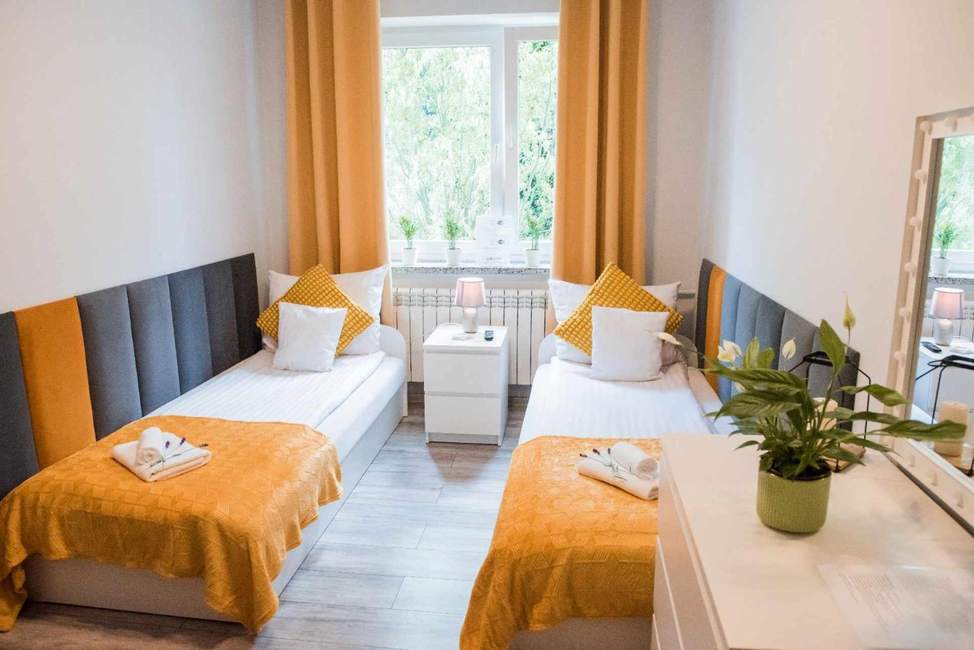 Cztery Katy Zator Energylandia Przeciszow Apartment Стая снимка